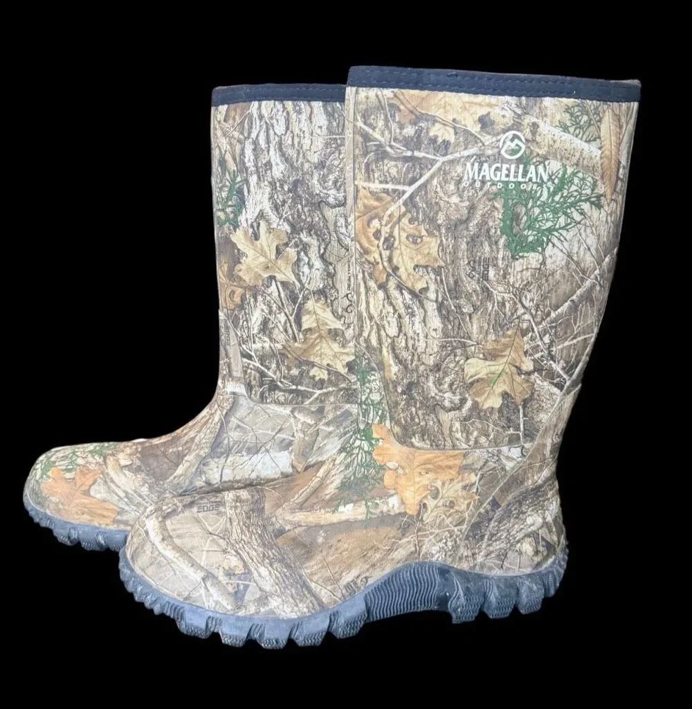Magellan Outdoors Camo Rubber Boots Sz.11 Hunting Heavy-Duty Outdoors